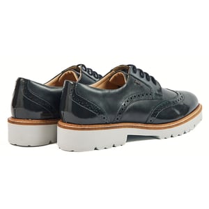 Pod Kortney Leer Vrouwen Navy Patent Brogues Schoenen