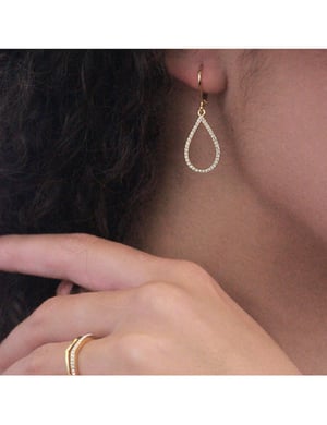 Laelia Dangling Hoop Earrings - Oostenrijks kristal