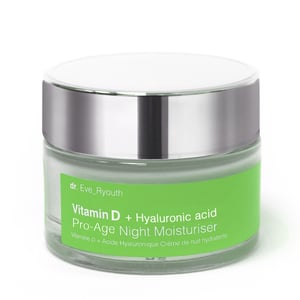 Vitamine D + Hyaluronzuur Pro-Age Nachtcrème 50ml