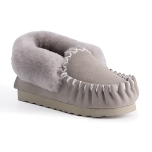 Aus Wooli "Waterloo" Australia Hand Stitched Women's Sheepskin Moccasin, Licht Grijs