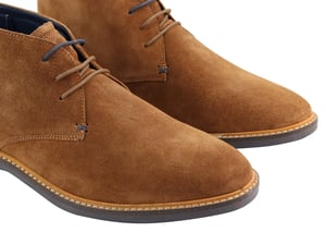 Tan suède chukka-laarzen met veters voor heren