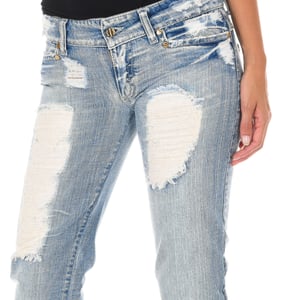 Lange denim broek met gescheurd effect en chiffon D012929-D024 vrouw