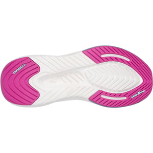 GO WALK Max Walker Sally Schoenen