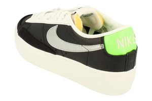 Nike Dames Blazer Platform Zwarte Sneakers