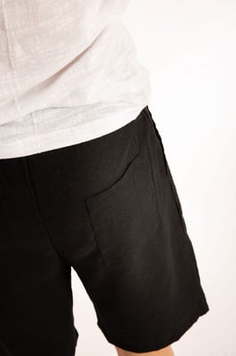 Takeshy Kurosawa shorts Lino Mannen zwart
