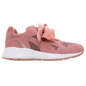 Puma Prevail Heart MU Vrouw Roze Trainers