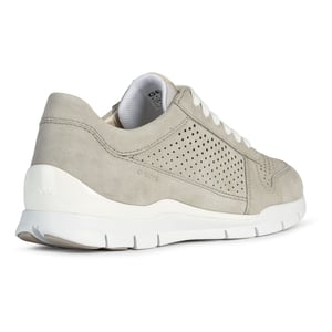 Geox D Sukie B Leren Damestrainers Lichtgrijs