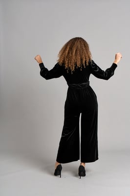 Ava jumpsuit van fluweel - Zwart