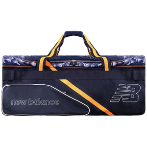 New Balance DC880 Grote Wheely Cricket Bag