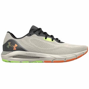 Under Armour HOVR Sonic 5 Heren Beige Hardlooptrainers