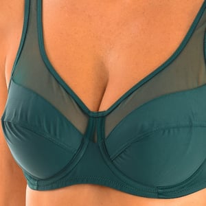 Royale 03983 damesbeugelbeha biedt een comfortabele en royale pasvorm voor meer comfort en ondersteuning