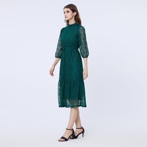Fit-and-flare kanten jurk