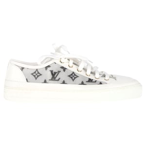 Louis Vuitton Monogram Mesh Accent Lage Sneakers in Wit Leer