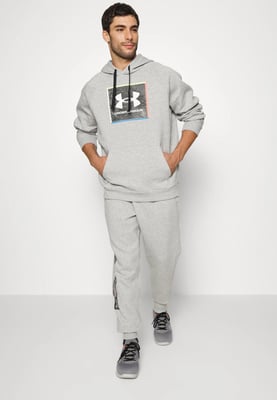 Under Armour Rivel grafisch trainingspak voor heren in grijs
