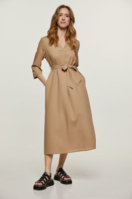 Beige linnen stijl midi jurk met ceintuur