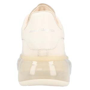 Alexander McQueen Dames Overzied Sneaker 'Larry' in beige
