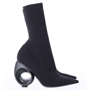 Burberry Kimberley Puntige Enkelbooties in Zwarte Gebreide Stretchstof