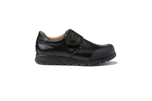 Schoolschoenen gemaakt van leer