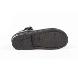Merceditas-type schoen gemaakt van leer