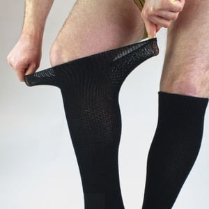 4-Pack Lange Bamboe Diabetessokken Met Grip Voor Mannen En Vrouwen
