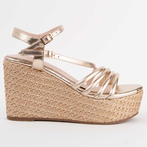 Montevita Sandalen Met Een Sleehak Salia10 Goud