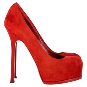 Saint Laurent Tribtoo Pumps in Rood Suède