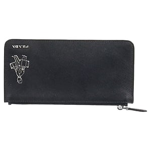 Prada Bellhop Gevoerd Sleutelhanger Portemonnee in Zwart Saffiano Leer