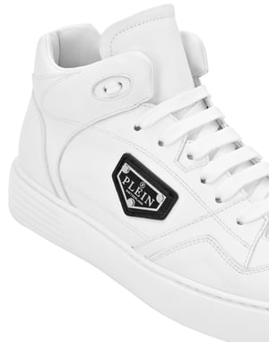 Sneakers in nappaleer