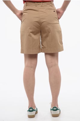 Dubbelgeplooide stretchkatoenen shorts met riemlussen in beige