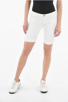 5-pocket denim stretch short met logoknoop in wit