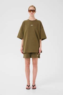 Short green