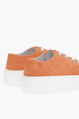 MM6 Suède Low-Top Sneakers met Contrasterend Platform 5,5 cm in Oranje
