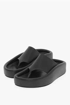 MM6 Kunstleren Teenslippers in Zwart