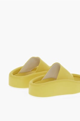 MM6 Kunstleren Teenslippers in Geel