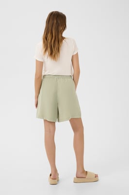 Short Casual fit Seagrass green