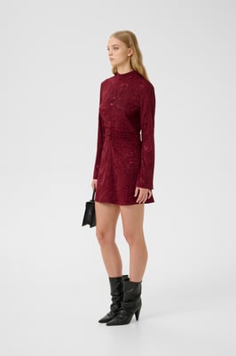 Jurk GZrosia Tight fit bordo
