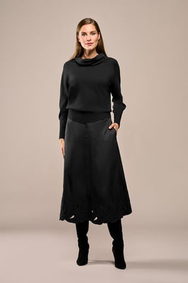 Therry Rok Zwart