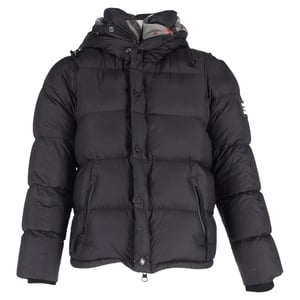 Burberry Logo-Afgestikte Puffjas in Zwart Nylon