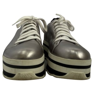 Prada Platform Sneakers in Zilveren Leer