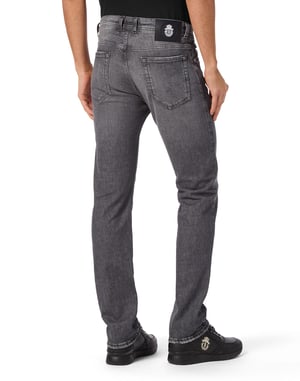Jeans Recht Model