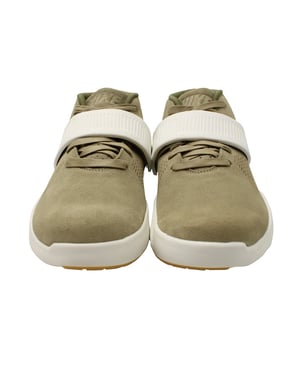 Nike Ultra XT in Kaki Suède