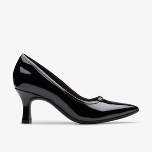 Kataleyna West Zwarte Pat Schoenen