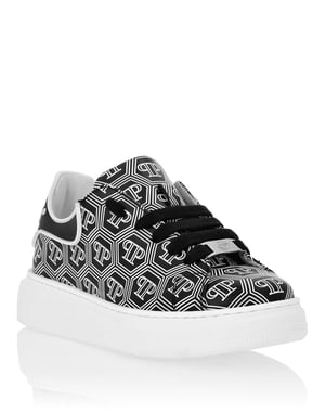 Leather Lo-Top Sneakers Monogram