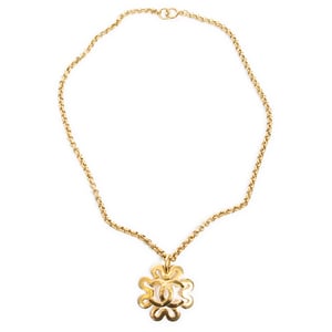 Large CC Logo Clover Pendant Necklace  Ketting
