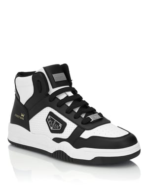 Mid-Top Sneakers Street