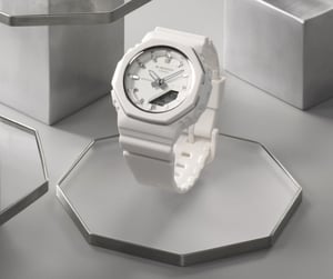 Casio G-shock Dames Horloge Wit GMA-P2110-7AER