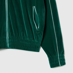 Oversized dames sweatshirt van Lacoste met rits en velours afwerking in meerdere kleuren.