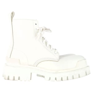 Balenciaga Strike Combat Boots in wit kalfsleer