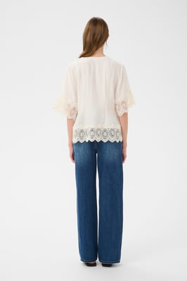 Blouse met korte mouwen KBUrith Blouse met korte mouwen Feminine