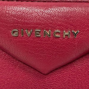 Givenchy Kleine Antigona Handtas in Bourgondisch Geitenleer
